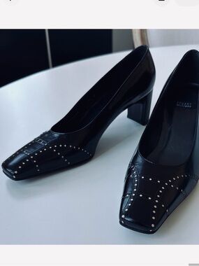 NWOT Stuart Weitzman Black Mid Heel Leather Pumps 7.5
